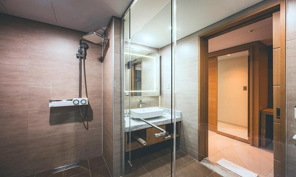 Wonju City Hotel Hyeoksin Dış mekan fotoğraf