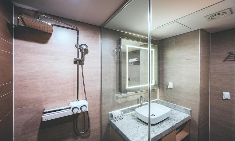 Wonju City Hotel Hyeoksin Dış mekan fotoğraf