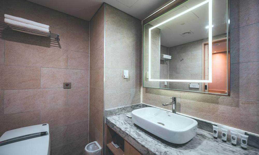 Wonju City Hotel Hyeoksin Dış mekan fotoğraf