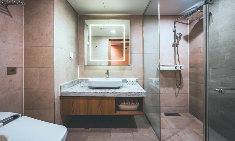 Wonju City Hotel Hyeoksin Dış mekan fotoğraf